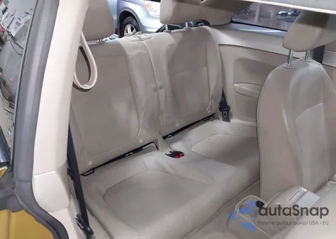 2013 Volkswagen Beetle 2.5L z USA, uszkodzony, nr VIN 3VWJP7AT6DM685459